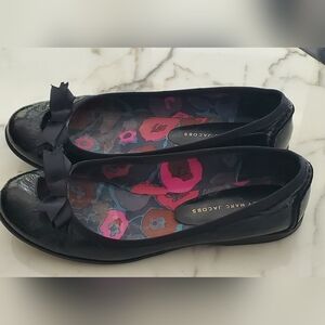 Marc by Marc jacobs-size 40/10-shoes- ballet flats -round tow with bow- great